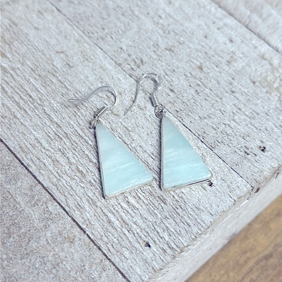 Hemimorphite triangle drop white sterling silver gemstone crystal earrings - Picture 1 of 6